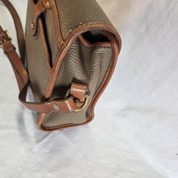 Vintage Dooney & Bourke Essex Brown Leather Beige Brown Crossbody - Picture 7 of 12